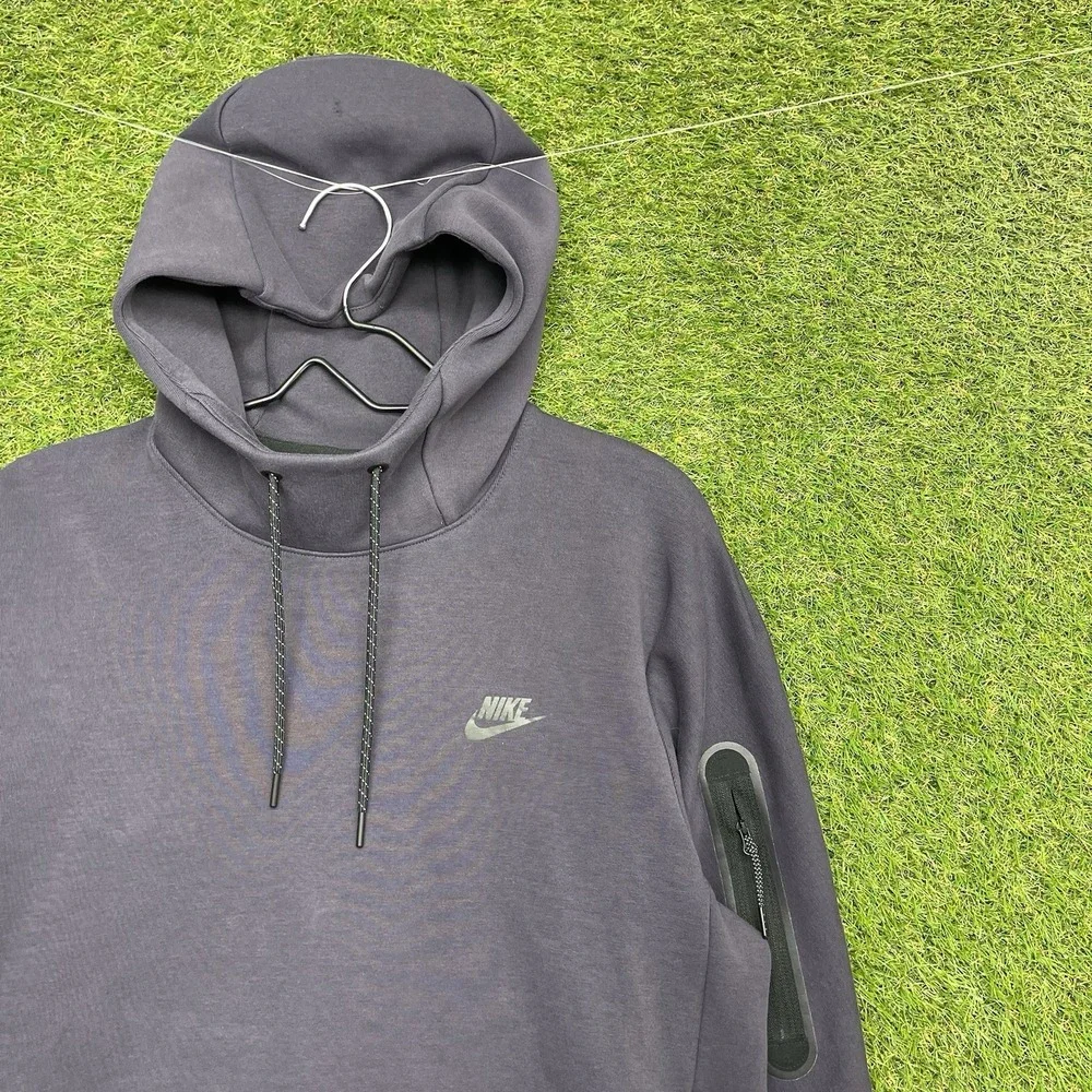Nike Tech Fleece Hoodie Mens Medium Pullover Hoodie Cave Purple Shoulder Zip